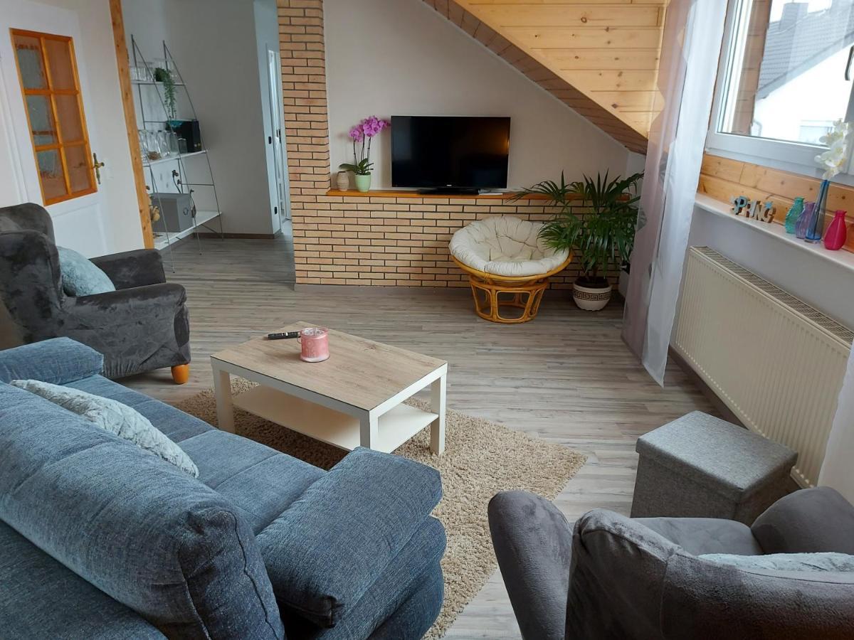 Ferienwohnung Am Lieserpfad Nerdlen Luaran gambar