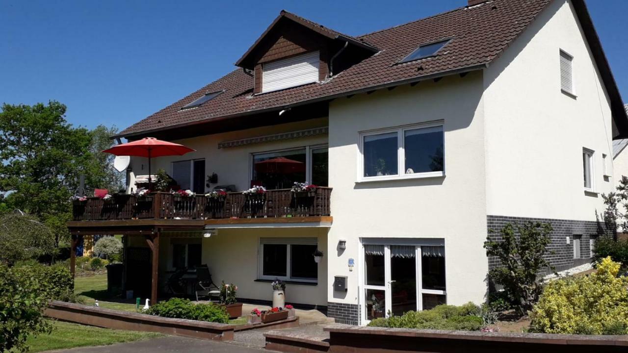 Ferienwohnung Am Lieserpfad Nerdlen Luaran gambar